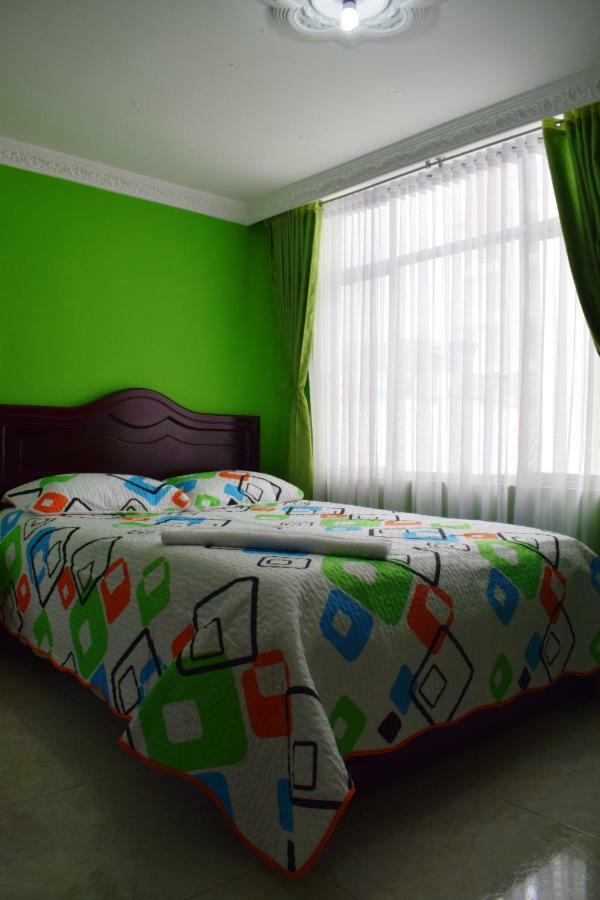 Hotel Londres Pasto Extérieur photo